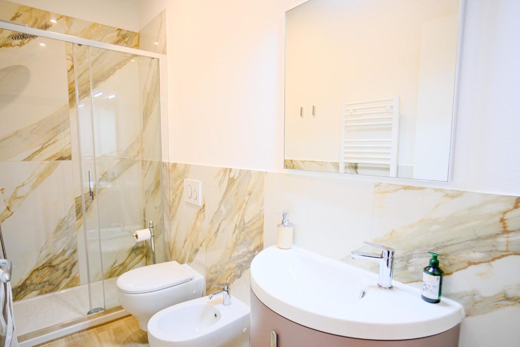 Apartment Cavour - Boutique In